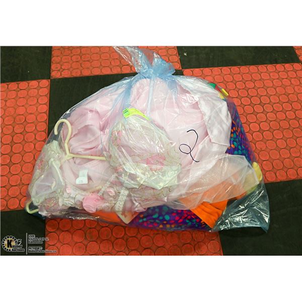 KIDS COSTUME LOT X5 - 1 SMALL (PRINCESS )