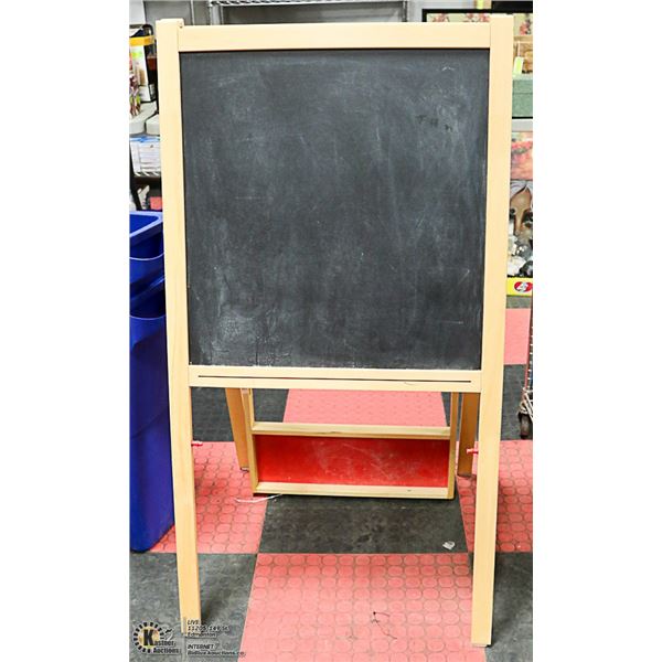 KIDS CHALKBOARD