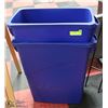Image 1 : 2 LARGE RECYCLE BINS