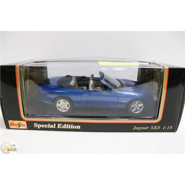 1:18 DIECAST JAGUAR XK8 CONVERTIBLE