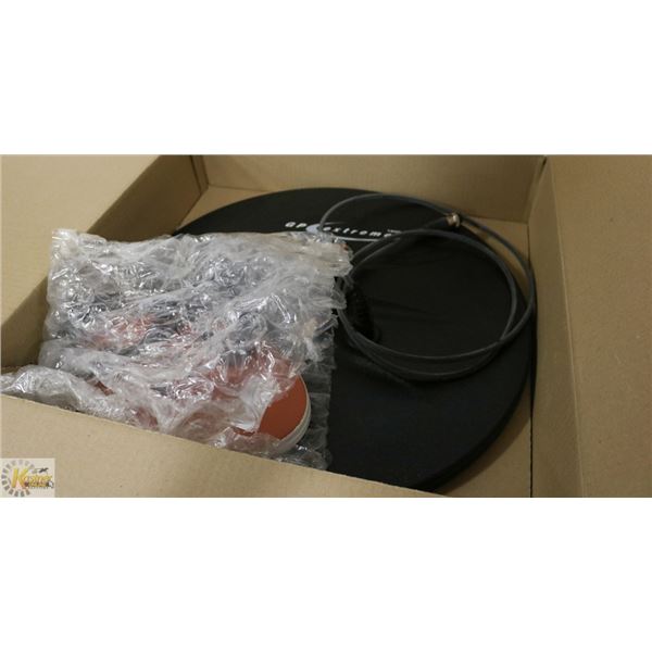 METAL DECTECTOR MINELAB GP 3000 WITH 11" COIL AND