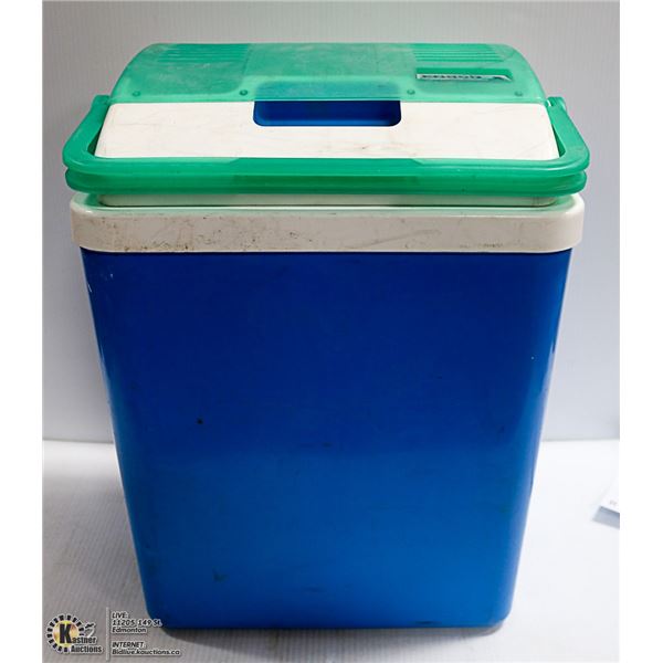 FRIGOBOX BY WAECO 12 V PORTABLE CAMPING FRIDGE