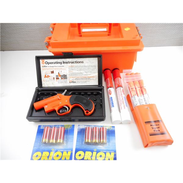 OLIN FLARE PISTOL AND FLARE LOT