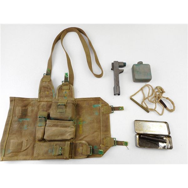 WWII BRITISH BREN LMG GNR'S KIT