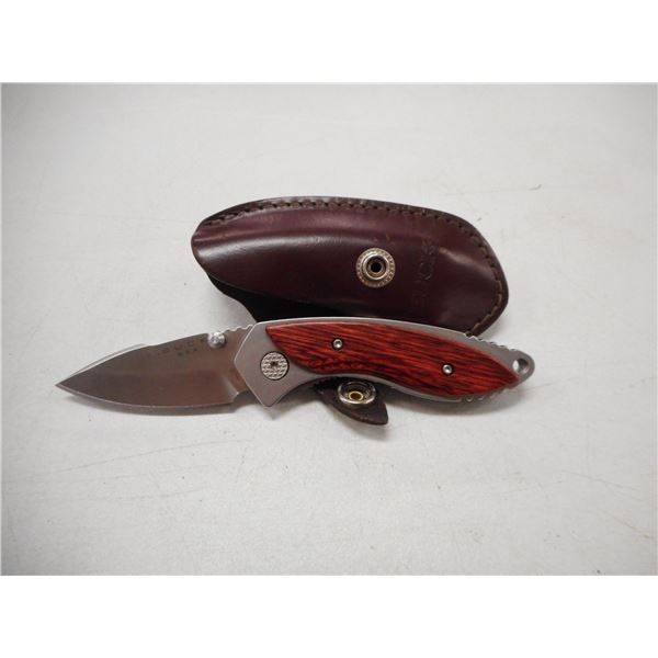 BUCK FLIP POCKET KNIFE