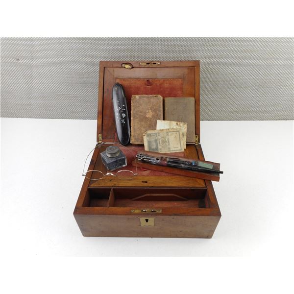 VINTAGE WRITING LAP DESK SET