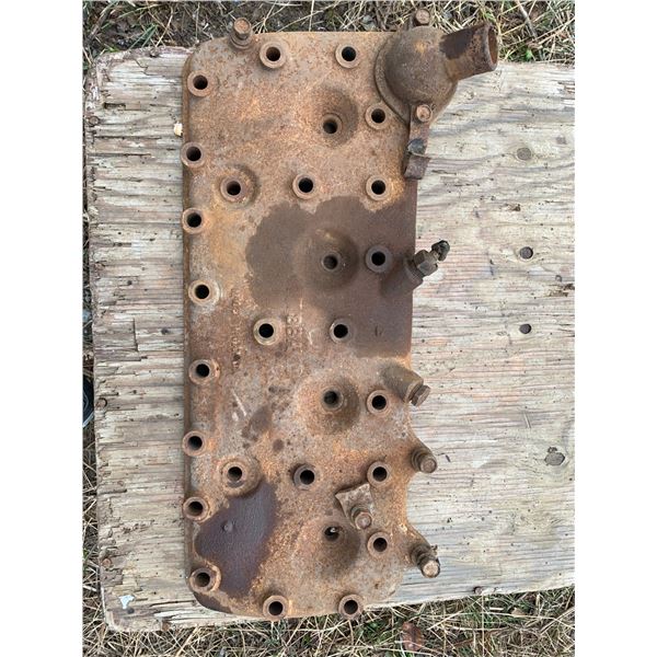 1 SPARE FLAT HEAD FOR FORD V8