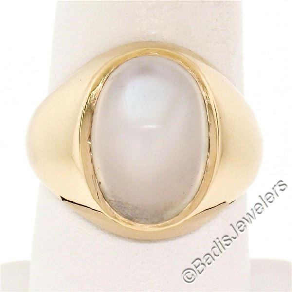 Men's Large Polished 14kt Yellow Gold Oval Cabochon Blue Moonstone Solitaire Rin