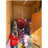 Image 8 : Contents of Locker 115 size 5x10