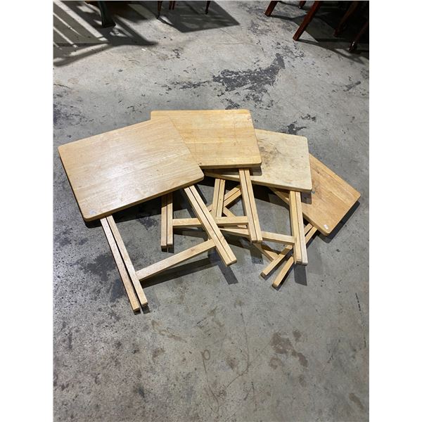 4 TV trays