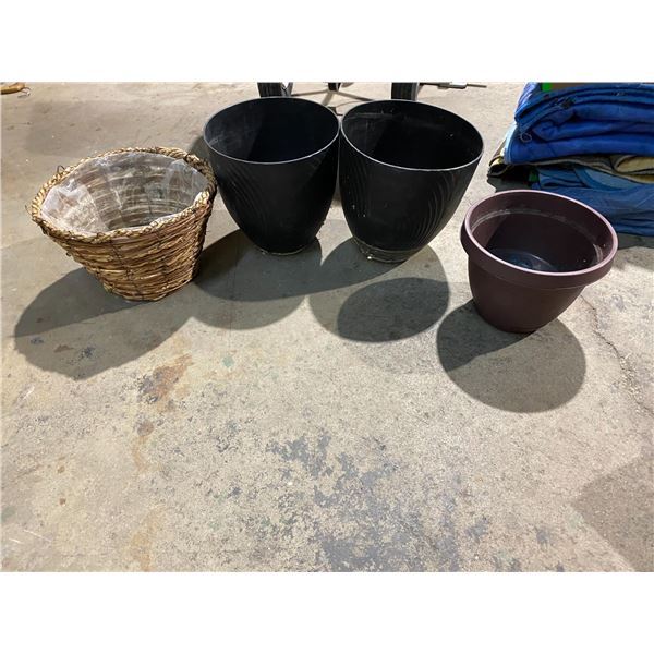 4 Planters
