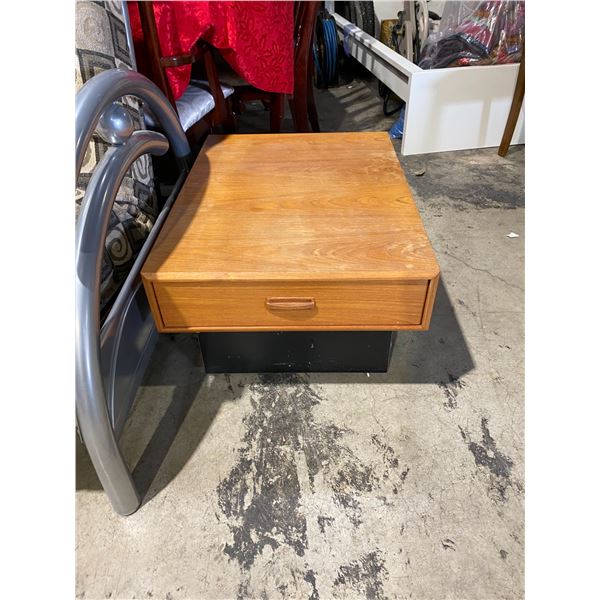 Teak end table