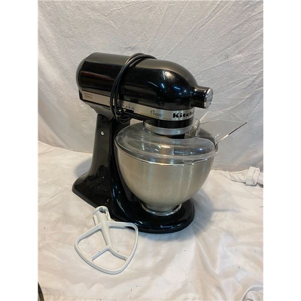 Kitchen Aid Classic mixer