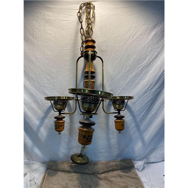 Hanging light fixture