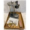 Image 1 : Stormer Viscosometer and weights
