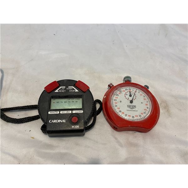 2 stop watches