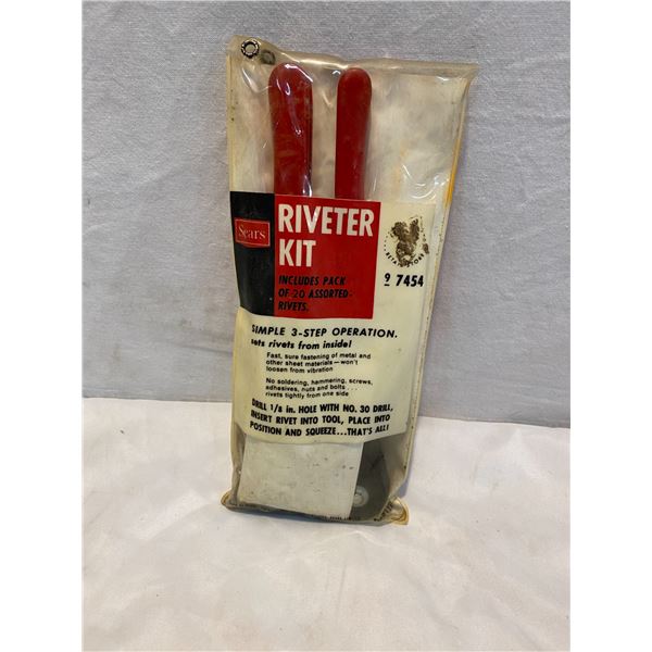 Riveter kit