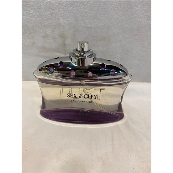 Sex in the City perfume open