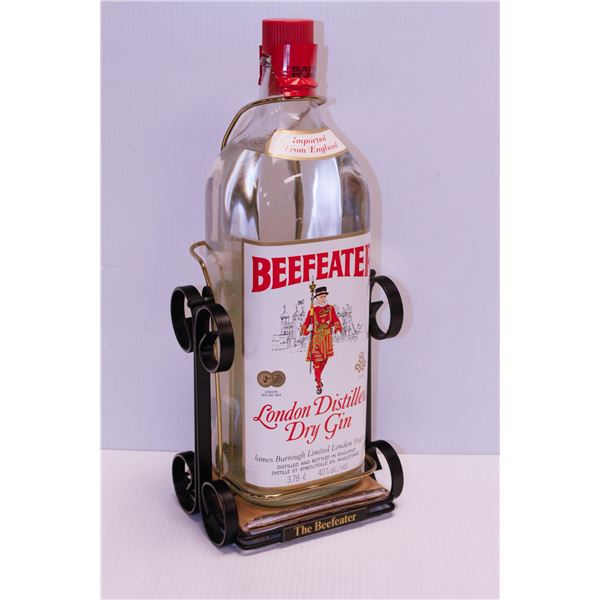 3.78 TEXAS MICKEY BEEFEATER IN ORIGINAL BOX 40%
