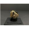 Image 3 : BOSTON CELTICS 1986 NBA WORLD CHAMPIONSHIP REPLICA RING "BIRD"
