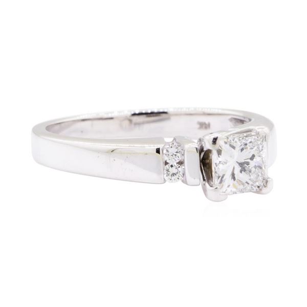 0.67 ctw Diamond Ring - 14KT White Gold