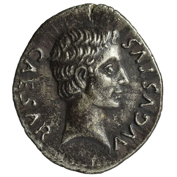 19 BC roman empire augustus sacrilege of tarpeia denarius silver coin
