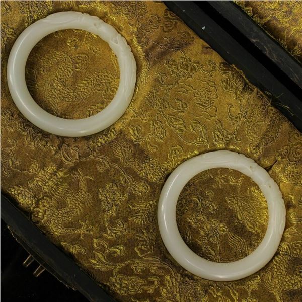 qianlong period natural (a)grade white jade bangle pair