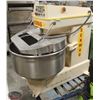 Image 2 : 160 QT SENMAG ROTATIONAL DOUGH MIXER