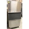 Image 1 : HOSHIZAKI ICE MACHINE W/ BIN KML-250MWH