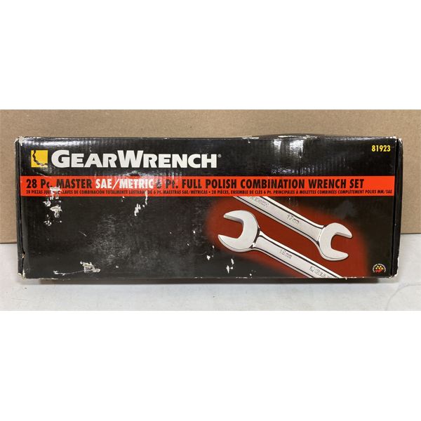 GEAR WRENCH 28 PCS WRENCH SET - AS NEW