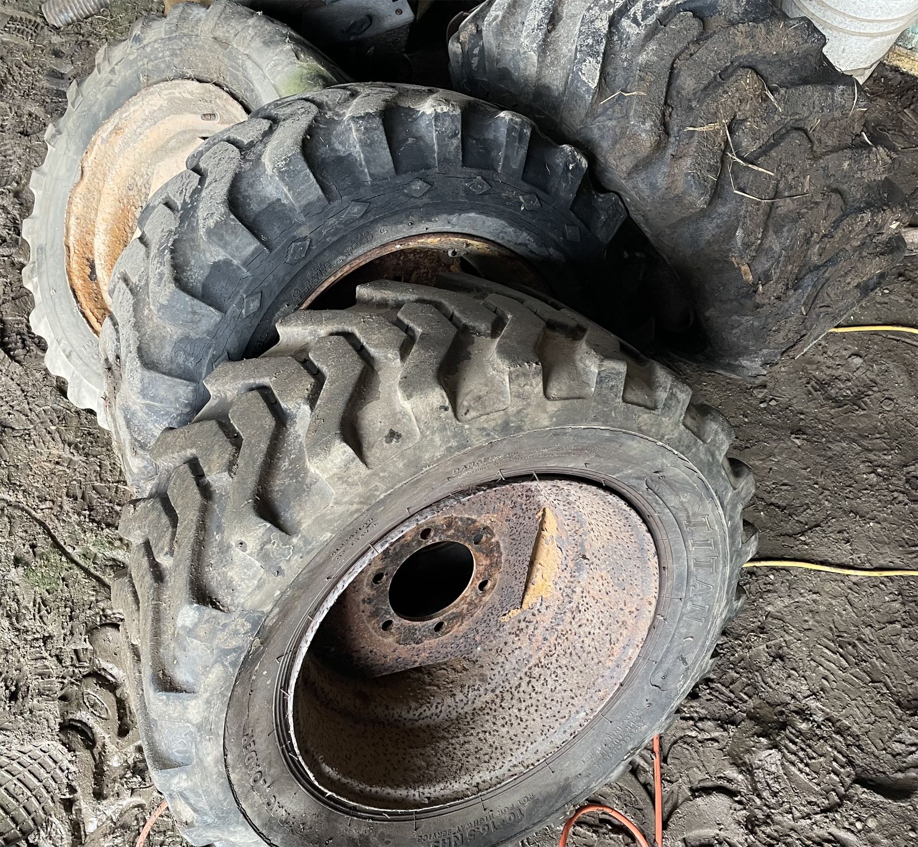 LOT OF 5 SKID STEER TIRES