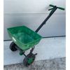 Image 1 : GARDEN CLUB SEEDER / SPREADER