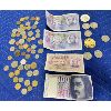 Image 1 : QTY OF CURRENCY FROM MULTIPLE COUNTRIES - INCLUDES SWISS FRANCS