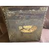Image 2 : LOT OF 2 COLLECTIBLE TINS - KEMPS BISCUITS & CHRISTIE'S SODAS