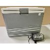 Image 1 : LOT OF 2 COOLERS - IGLOO COOLMATE 40 & RUBBERMAID PICNIC COLLER