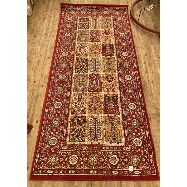 2' 7" X 5" 11" CARPET RUNNER - POLYPROPYLENE 