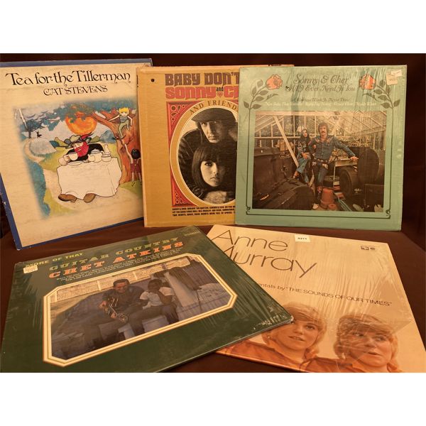 LOT OF 5 RECORD ALBUMS - CAT STEVENS, SONNY & CHER, ANNE MURRAY