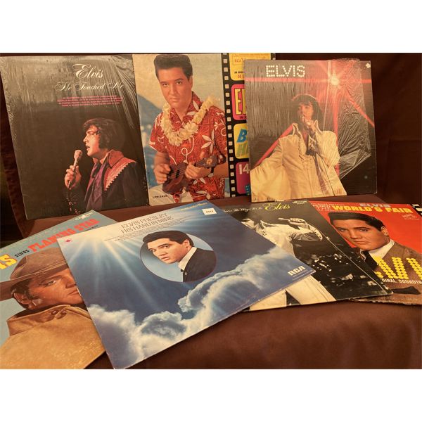 LOT OF 7 COLLECTIBLE ELVIS RECORD ALBUMS 