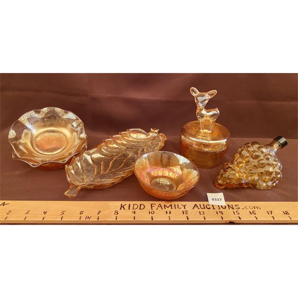 LOT OF COLLECIBLE CARNIVAL GLASS PIECES