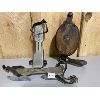 Image 1 : ANTIQUE BOB SKATES & WOOD PULLEY