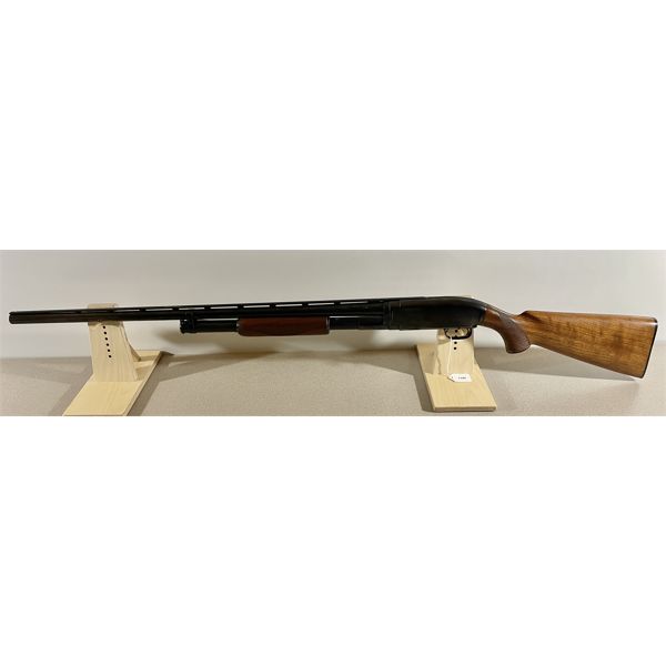 WINCHESTER MODEL 12 IN 12 GA