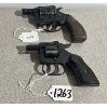 Image 1 : LOT OF 2 STARTER PISTOLS - VOLCANIC V22 & UNKNOWN MAKE - .22 BLANK - NO PAL REQUIRED