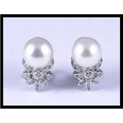 Ravishing 14K White Gold Diamond and Pearl #1607420