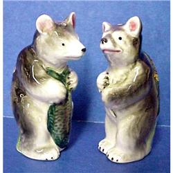 Adorable Figural Salt&Pepper #1607566