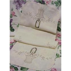 LINEN RUNNER - EMBROIDERY - CUTWORK #1607608