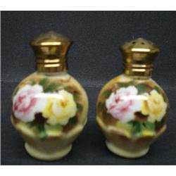 SHABBY CHIC ROSES SALT & PEPPER #1607627