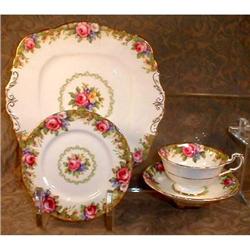 PARAGON Tapestry ROSE Trio + Square PLATE #1608531