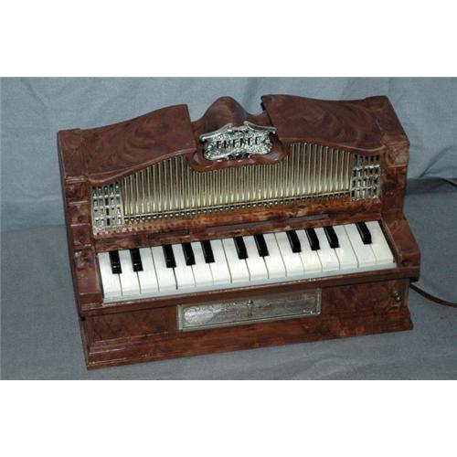 Vintage Emenee Toy Electic Pipe Organ 1610735