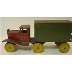 EARLY 1900 TOY TRUCK #1618760