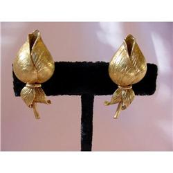 18K Yellow Gold Rosebud Earrings #1641319